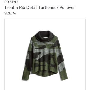 RD Style Turtle Neck Pullover